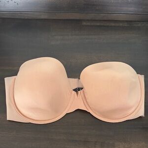 38D Strapless Nude Bra VS